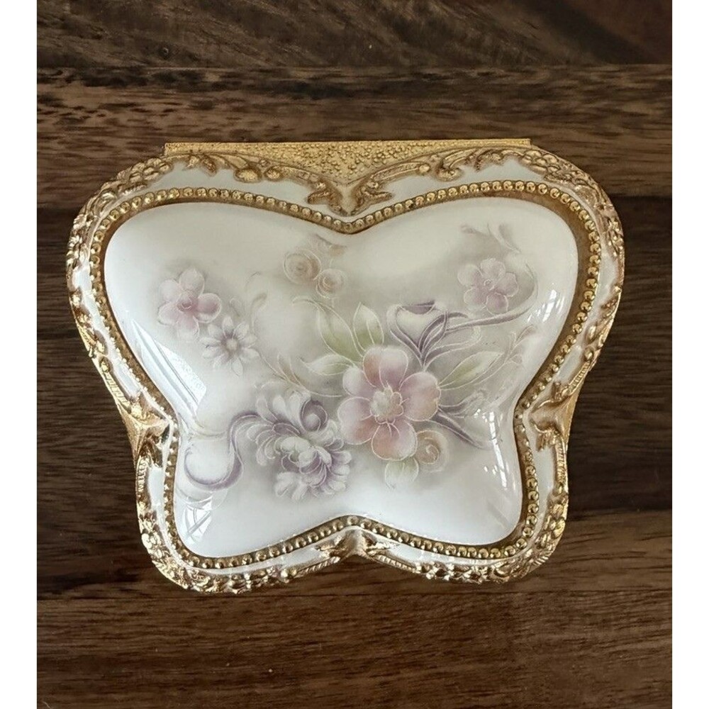 Vintage Westland Music Trinket box Endless Love Enamel And Gold Tone Metal